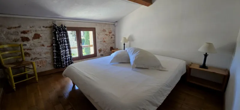 Gîte En Pierre - 90 M² - 3 Chambres