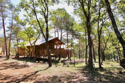Spacious Lodge tent - 2 bedrooms - 35 m² + 16m² private terrace
