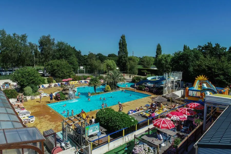Camping DE LA PISCINE