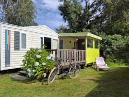 Huuraccommodatie(s) - Stacaravan  Nirvana 4 Persoon + 1 Kinder - Camping DE LA PISCINE