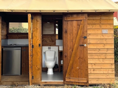 Pitch with private facilities — 4