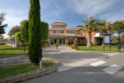 Villaggio Turistico La Cecinella