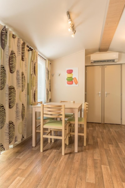 Cottage 3 bedrooms standard  30-34m² air-conditioning