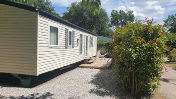 Mietunterkunft - Cottage "Confort" 3 Ch / 2 Sdb 6 Pers - Tv & Clim (4 Adultes Et 2 Enfants Ou 2 Adultes Et 4 Enfants) - Camping l'Étoile d'Or