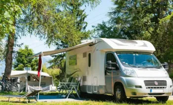Pitch - Camping-Car Pitch - Château de Chambonnières
