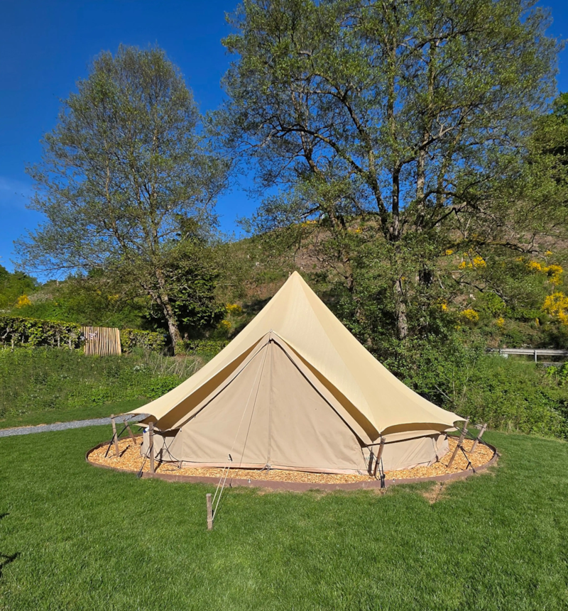 Tipi tent