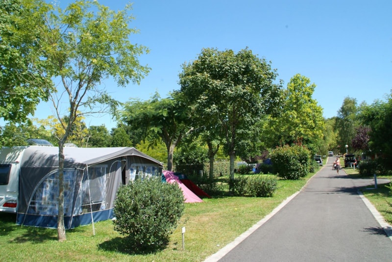 Emplacement Grand confort avec électricité