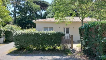 Mietunterkunft - Villa - Haus 100 M² - 3 Zimmer - Clim (Inkl. Bettwäsche, Handtücher, Babyset, Gasplancha Und Wifi) - Camping La Clairière