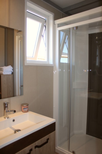 Chalet Premium Badiane - 2 bedrooms - 2 bathrooms - Sheets, towels, plancha, housekeeping package