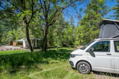 Package for 2 people + tent pitch + car/van (converted vehicle)