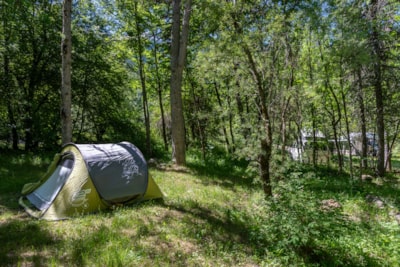 Package for 2 people + single tent pitch