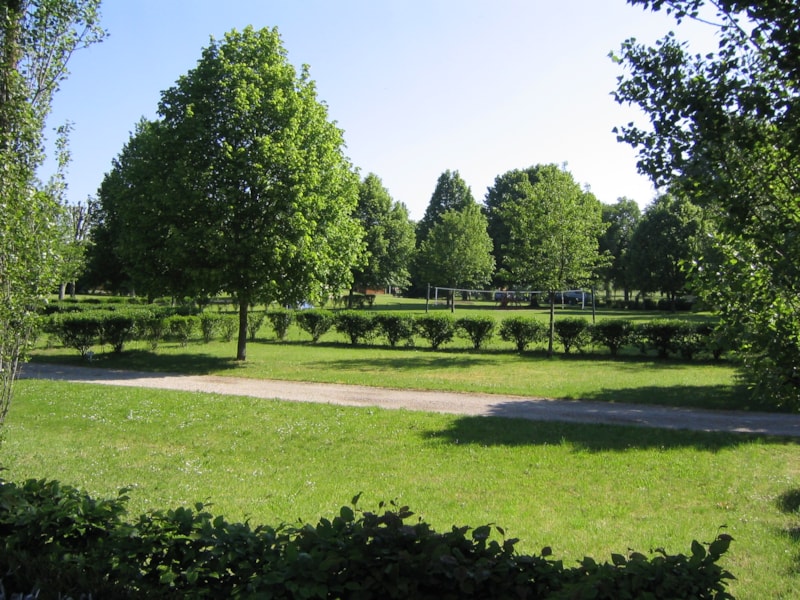 Pauschale Camping (1 Stellplatz, 1 Fahrzeug, 2 Personen)