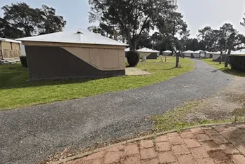 Accommodation - Furnished Canvas Tent, 25 M² - 2 Bedrooms - No Bathroom Facilities - VVF Labenne Océan
