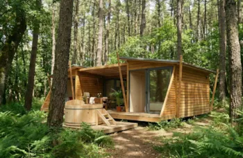 Mietunterkunft - La Cabane Des Chênes Premium - 35M² - 2 Zimmer Mit Nordischem Bad - Camping La Forêt Paloma