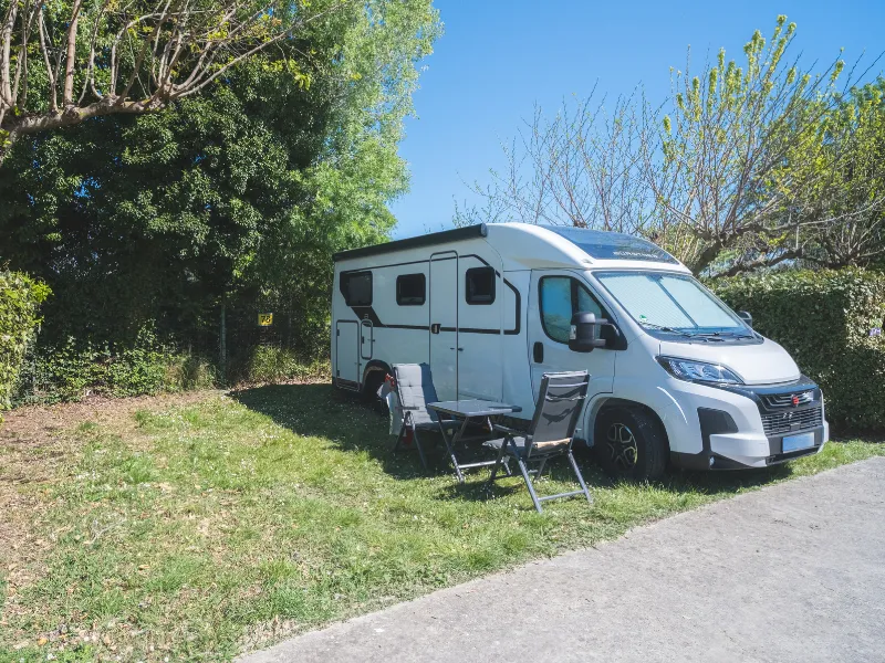 Emplacement Confort Xl Tente/Van/Caravane/Camping-Car (Avec Électricité)