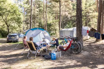 Stellplatz - Stellplatz Komfort - Camping Hanau Plage