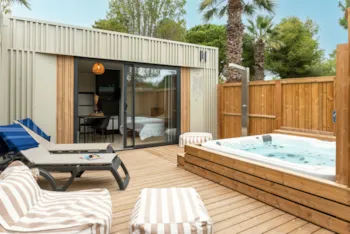 Mietunterkunft - Otello Suites Livia Signature & Spa - Fußgangerzone / D - Camping Club MS Le Littoral