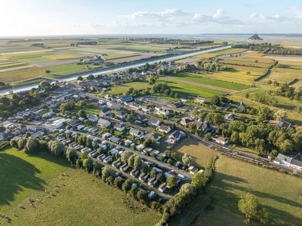 Camping Homair - Les Pommiers du Mont Saint Michel - image n°1 - Camping Direct