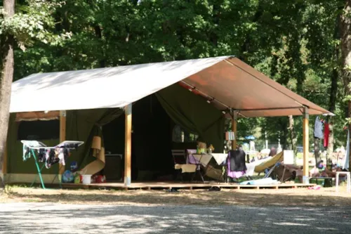 Location - Tente Lodge 37M² - image n°2 - Camping Onlycamp Lac du Marandan