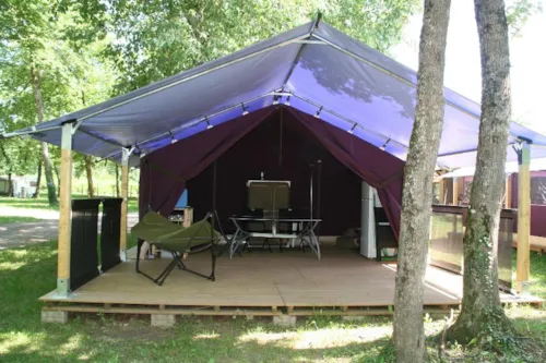 Location - Tente Lodge 37M² - image n°7 - Camping Onlycamp Lac du Marandan