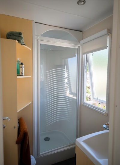 6-person mobile home (with air conditioning)