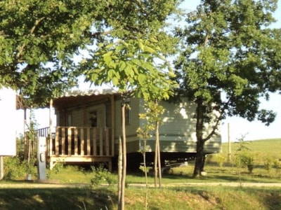 Mobil-Home 21m² / 2 bedrooms - sheltered terrace (Saturday)