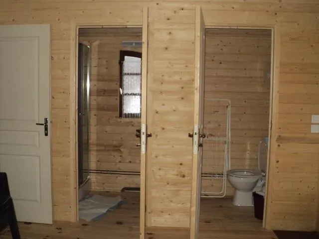 Chalet Bois 31M² Rocamadour 2 Chambres 6 Pla  Avec Sanitaires (Dimanche Au Dim)