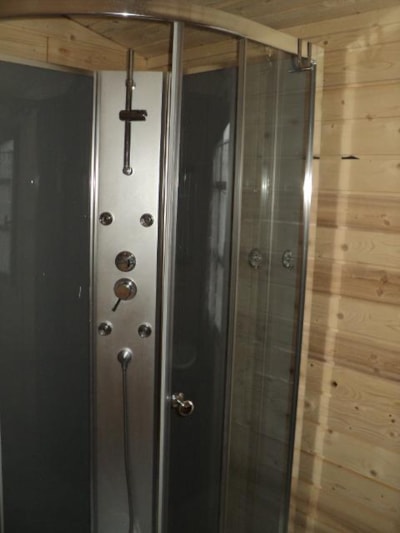 Wooden Chalet 31m² with private facilities