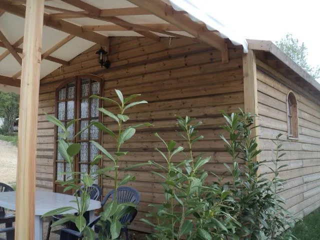 Chalet Bois 31M² Rocamadour 2 Chambres 6 Pla  Avec Sanitaires (Dimanche Au Dim)