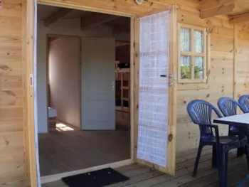 Huuraccommodatie(s) - Houten Chalet Met Sanitair 23M² Met (Eigen) Sanitair - Camping Bellevue