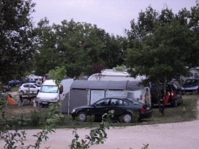 Pitch (car + caravan/tent)