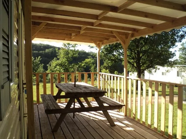 Mobil-Home 21M² Dordogne 5 Pers / 2 Chambres - Terrasse Couverte (Samedi)