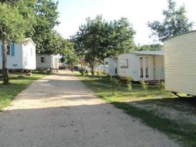 Mobil-Home 21m² / 2 bedrooms - sheltered terrace (Saturday)