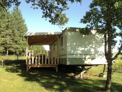 Mobil-Home 21m² / 2 bedrooms - sheltered terrace (Saturday)