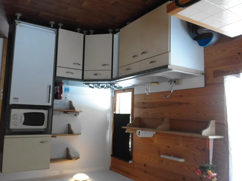 Grand Chalet Bois 35M² Lascaux Quercy Avec Sanitaires