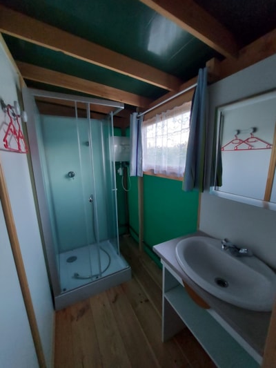 Bungalow toilé MARTEL  AVEC sanitaires 30 m2 (samedi au samedi) 6 Personnes
