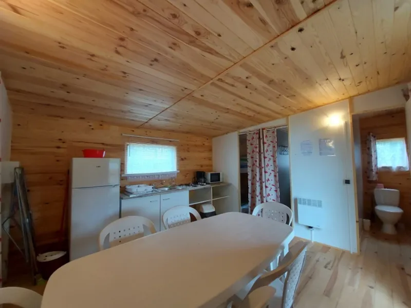 Chalet Bois 31M2 Rocamadour 3 Chambres 6 Pl Avec Sanitaires Du Dimanche Au Dim