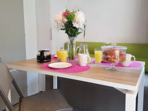 Location - Mobil-Home Mini Habana Duo - image n°4 - Capfun - Domaine Le Grand Lierne
