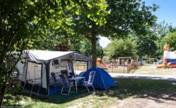 Kampeerplaats(en) - Standplaats 'Grand Confort' - Camping La Grande Tortue
