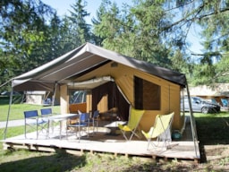 Accommodation - Sweet + Wood&Canvas Tent - Huttopia Gorges du Verdon