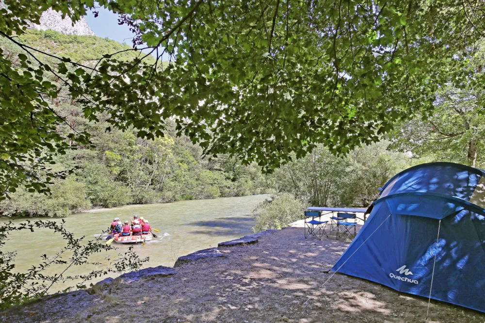 Emplacement - Emplacement Camping Confort - Huttopia Gorges du Verdon