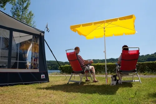 Emplacement Confort Bord De Lac