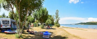 Camping Les Genêts
