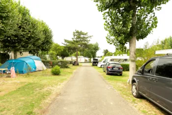 Stellplatz - Stellplatz Zelt Oder Zeltwagen - 7,50 M (Wasser, Strom Und 1 Fahrzeug) - Bontempo Village La Yole