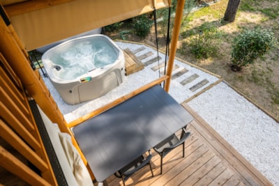 Nature Lodge - 2 Bedrooms - Spa (bed linen and towels included) — 6