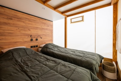 Nature Lodge - 3 Bedrooms - Spa (bed linen and towels included) — 7