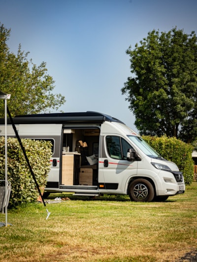 Pitch motor home - 7.50 m (water, electricity, drain, and 1 vehicle) — 2