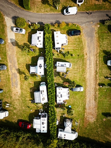 Motorhome stopover (from 5 p.m. to 11 a.m.) — 2