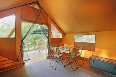 Canadian tent — 4