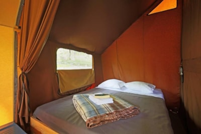 Canadian tent — 7
